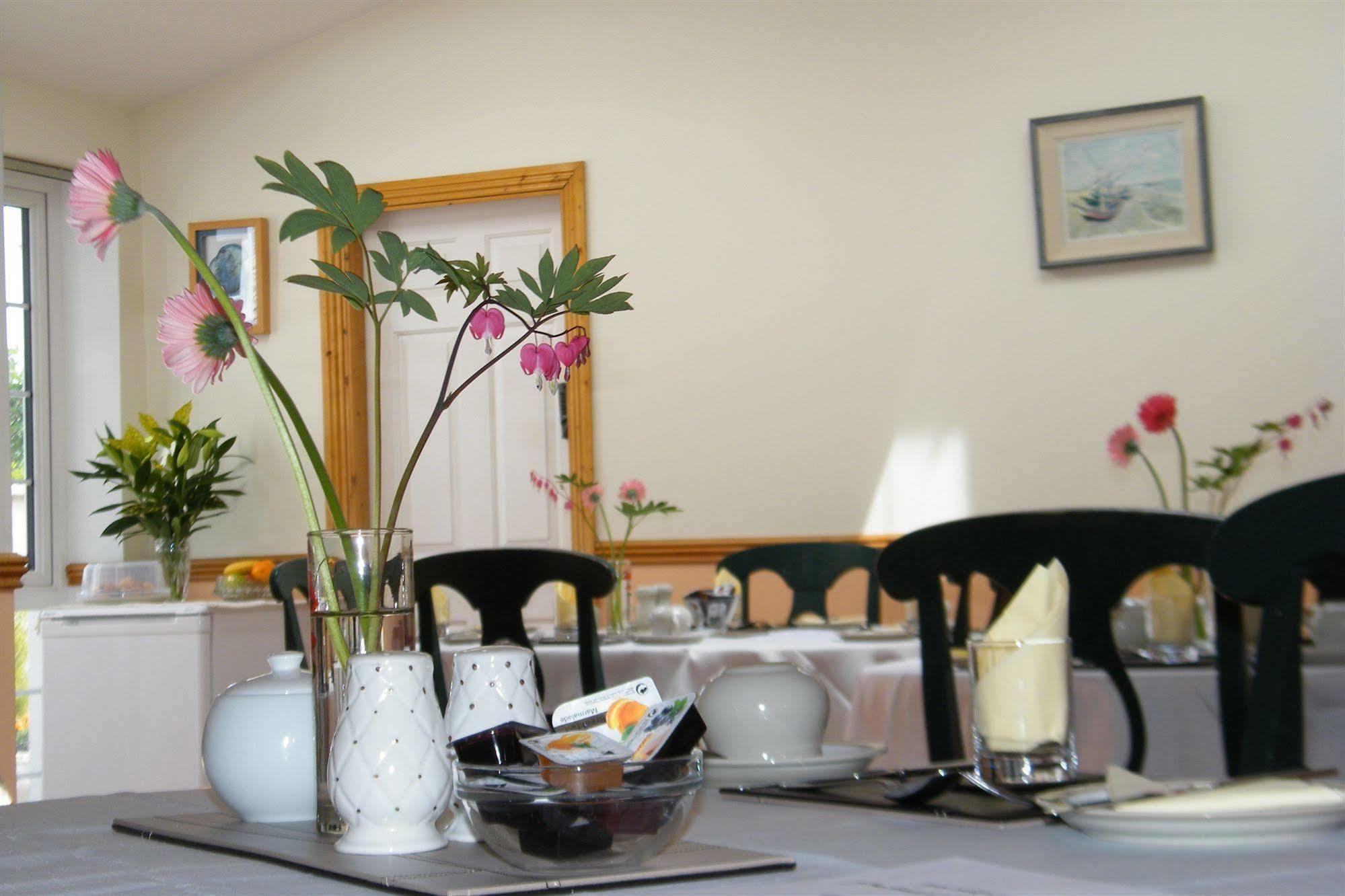 Bed and Breakfast Almanii Дублин Экстерьер фото