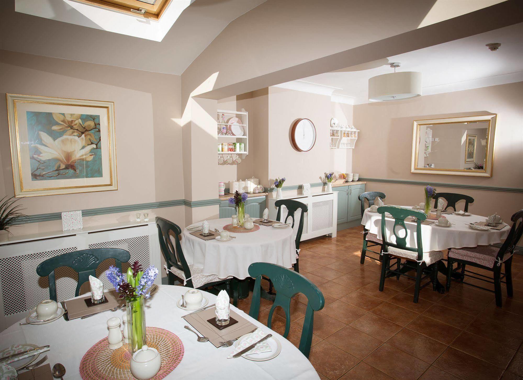 Bed and Breakfast Almanii Дублин Экстерьер фото