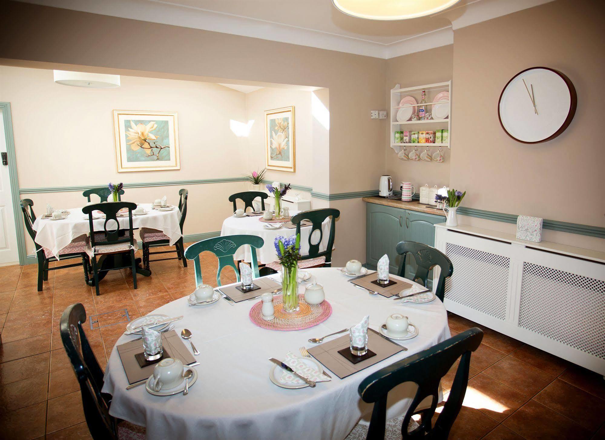 Bed and Breakfast Almanii Дублин Экстерьер фото