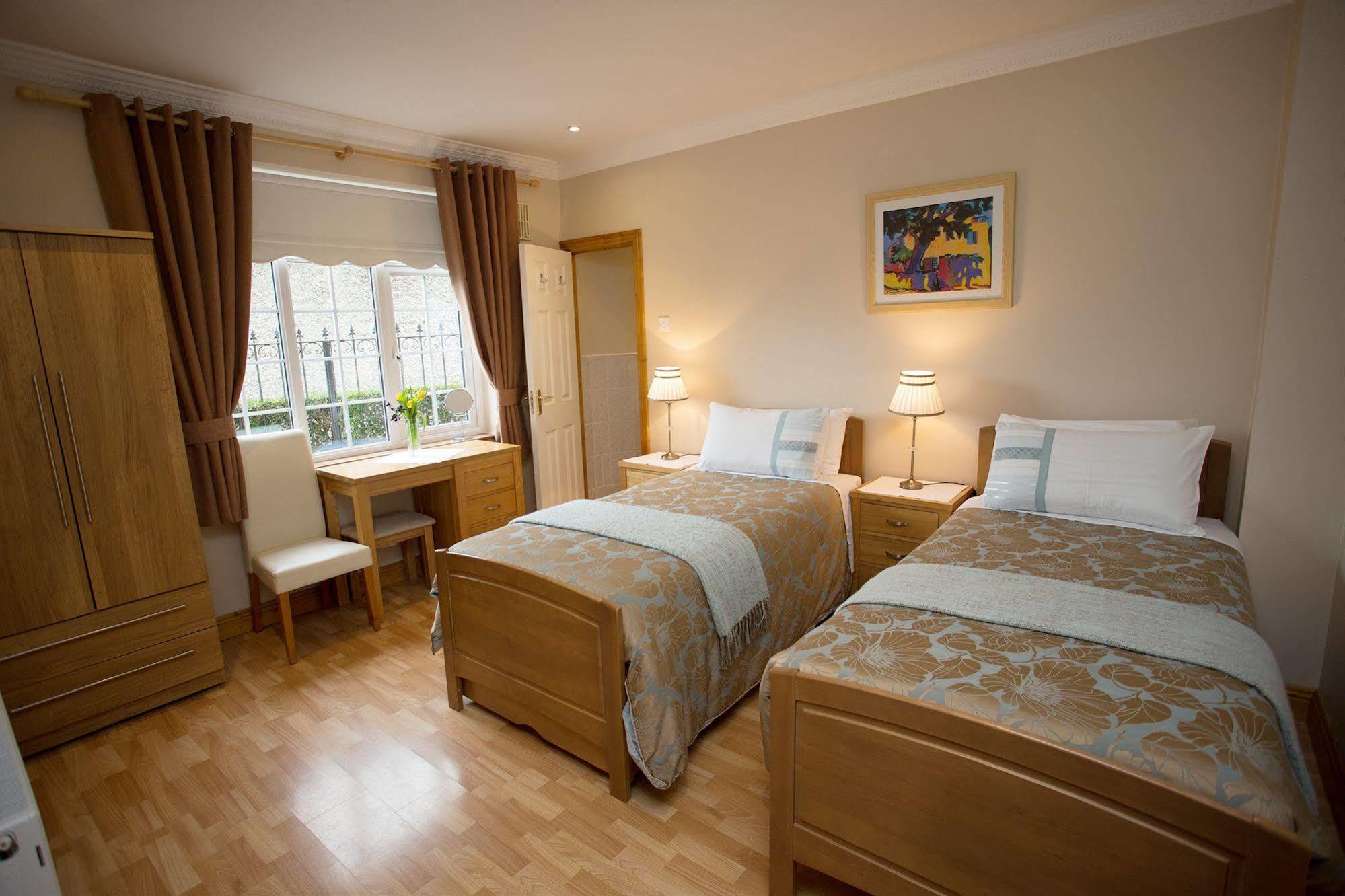 Bed and Breakfast Almanii Дублин Экстерьер фото